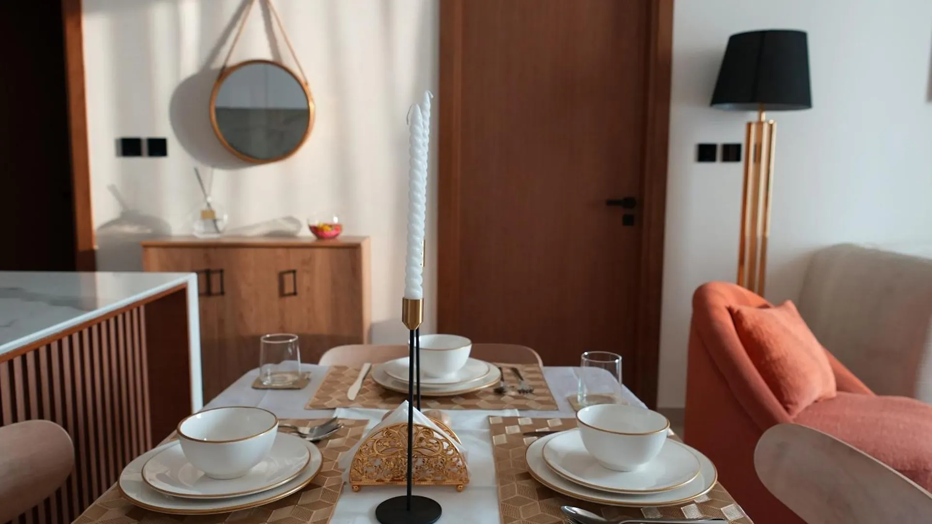 Modern Chic 1 Bhk In Binghatti House Dubai Apartment